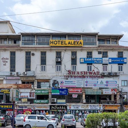 Hotel Alexa By Abc Ahmedabad Buitenkant foto