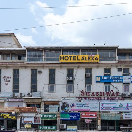 Hotel Alexa By Abc Ahmedabad Buitenkant foto